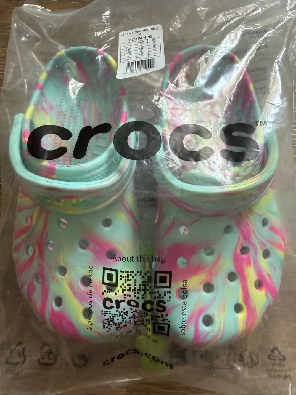 NWT Crocs Kids' Tie-Dye Clog - Mint & Pink (Size 5)